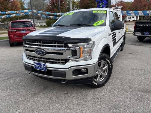 Oxford White 2019 Ford F-150 XLT