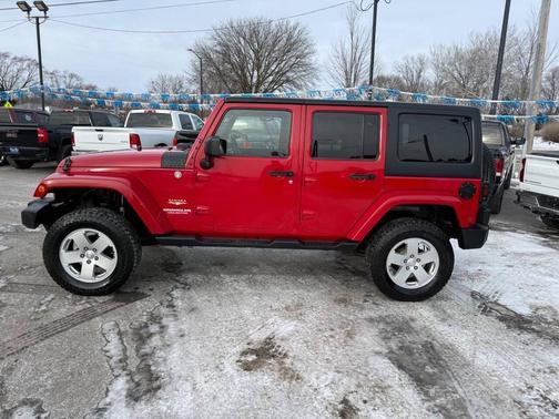 2012 Jeep Wrangler Unlimited Sahara
