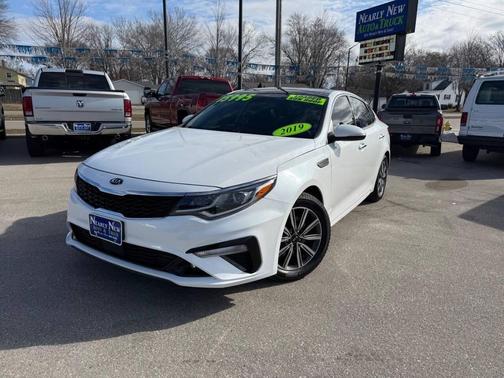 Snow White Pearl 2019 Kia Optima EX