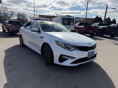 Snow White Pearl 2019 Kia Optima EX