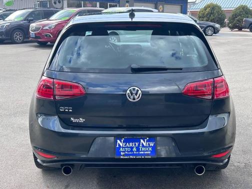 2017 Volkswagen Golf GTI 2.0T S 4-Door