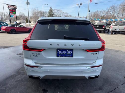 2019 Volvo XC60 T5 Inscription