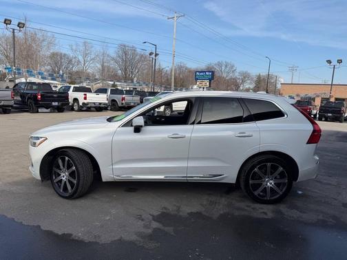 2019 Volvo XC60 T5 Inscription