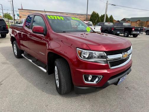 Victory Red 2018 Chevrolet Colorado LT