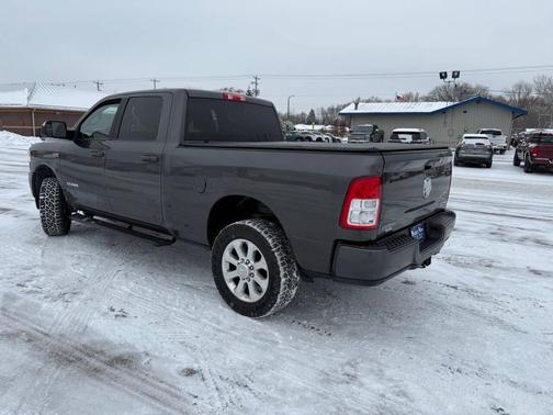 2019 RAM 2500 Big Horn Crew Cab 4x4 6'4' Box