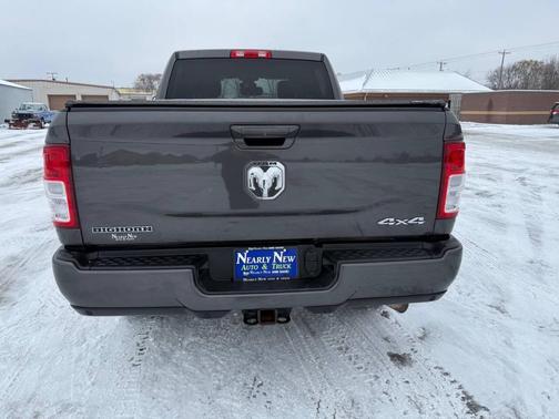 2019 RAM 2500 Big Horn Crew Cab 4x4 6'4' Box