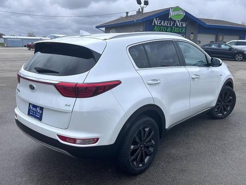 Snow White Pearl 2018 Kia Sportage EX