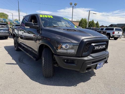 Maximum Steel Metallic Clear Coat 2022 RAM 1500 Classic SLT