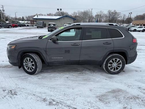 2021 Jeep Cherokee Latitude Plus