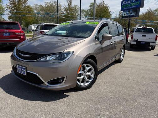 Molten Silver 2017 Chrysler Pacifica Touring-L