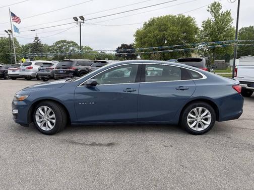 Lakeshore Blue Metallic 2024 Chevrolet Malibu FWD 1LT