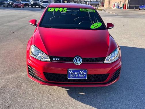 2017 Volkswagen Golf GTI 2.0T S 4-Door