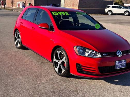 2017 Volkswagen Golf GTI 2.0T S 4-Door