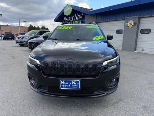 Diamond Black Crystal Pearlcoat 2021 Jeep Cherokee Latitude Plus