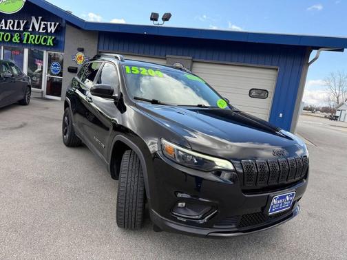 Diamond Black Crystal Pearlcoat 2021 Jeep Cherokee Latitude Plus
