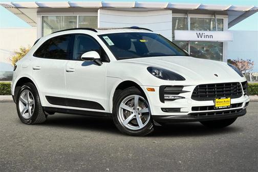 2021 Porsche Macan Base