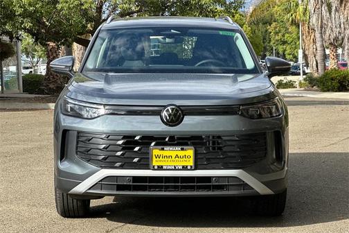 2025 Volkswagen Tiguan 2.0T SE 4MOTION
