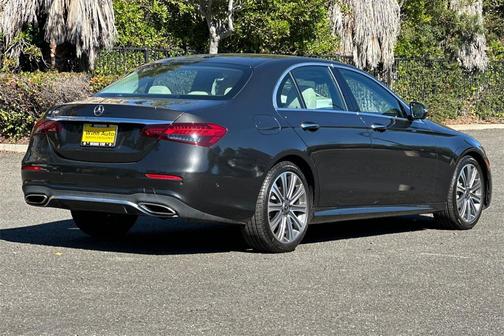2022 Mercedes-Benz E-Class E 350