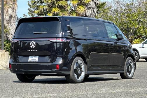 2025 Volkswagen ID. Buzz Pro S