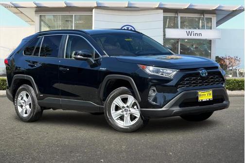 2021 Toyota RAV4 Hybrid XLE