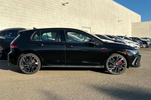 2024 Volkswagen Golf GTI 2.0T S DSG