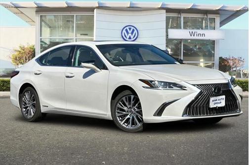 2021 Lexus ES 300h Base