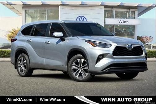 2023 Toyota Highlander Hybrid XLE