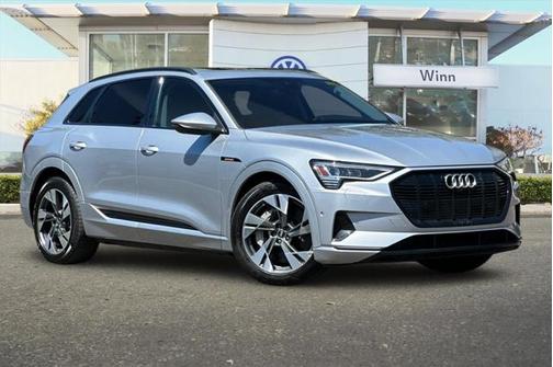 2022 Audi e-tron Premium