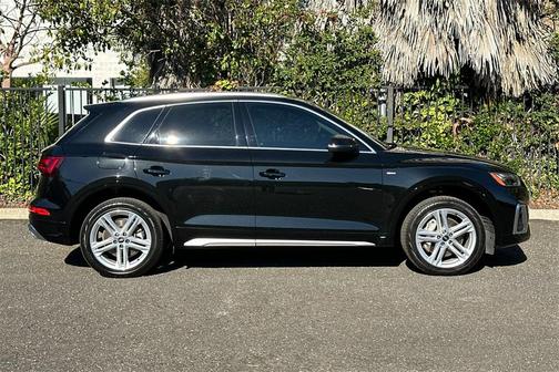 2022 Audi Q5 e 55 S line Premium Plus