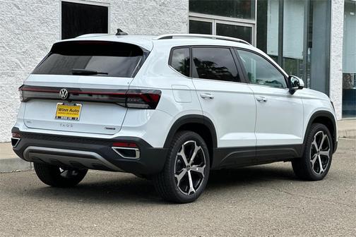 2025 Volkswagen Taos 1.5T SEL