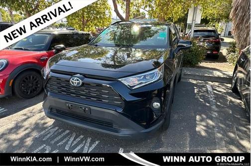 2019 Toyota RAV4 Hybrid XLE