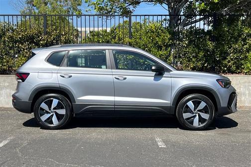 2025 Volkswagen Taos 1.5T S