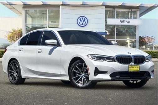 2019 BMW 330 330i