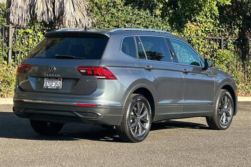 2022 Volkswagen Tiguan 2.0T SE 4MOTION