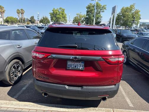 2020 Chevrolet Traverse LT Cloth