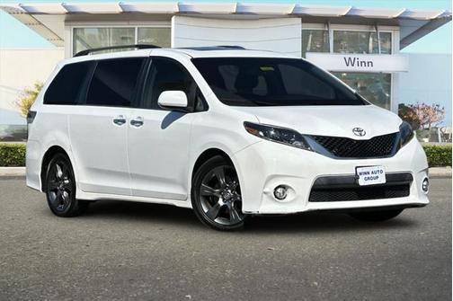 2016 Toyota Sienna SE