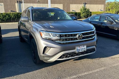 2022 Volkswagen Atlas 3.6L SE w/Technology