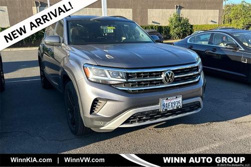 2022 Volkswagen Atlas 3.6L SE w/Technology