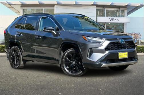 2022 Toyota RAV4 Hybrid SE