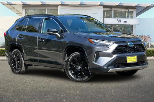 2022 Toyota RAV4 Hybrid SE
