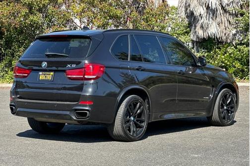 2017 BMW X5 xDrive50i