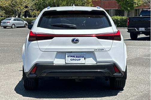 2022 Lexus UX 250h F Sport
