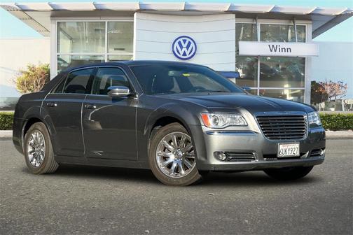 2012 Chrysler 300 Limited