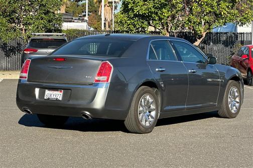 2012 Chrysler 300 Limited