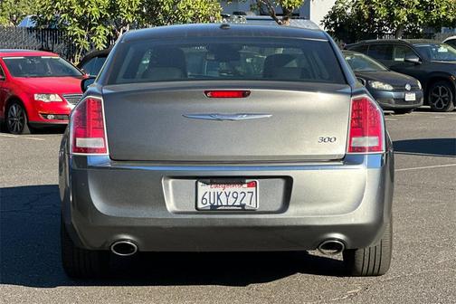 2012 Chrysler 300 Limited