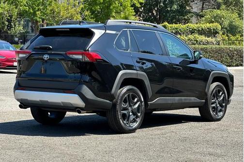 2023 Toyota RAV4 Adventure