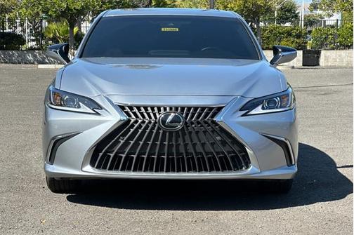 2023 Lexus ES 350 Base