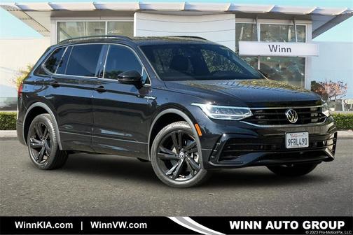 2023 Volkswagen Tiguan 2.0T SE R-Line Black