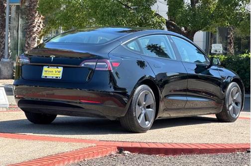 2023 Tesla Model 3 Standard Range