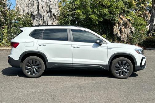 2024 Volkswagen Taos 1.5T S
